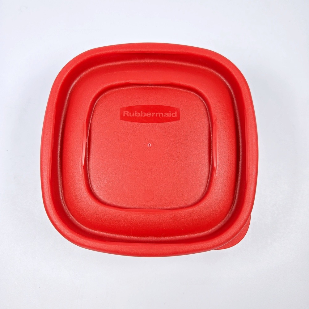 5 Rubbermaid Easy Find Lids 4.5" inch Red Square Replacement Food Storage 7J58 - Picture 3 of 5